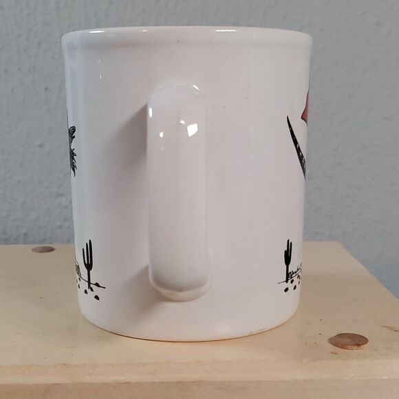 Vintage KilnCraft SuperHero Flying Armadillo Coffee Cup Mug‎ June Sobel - Picture 4 of 8